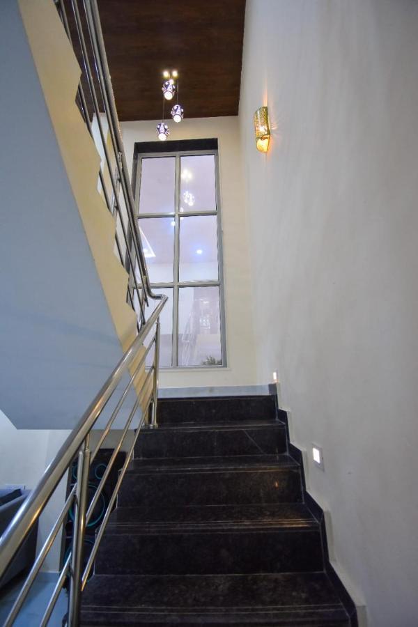 Beauty And The Beast 4Bhk Villa Lonavala Buitenkant foto