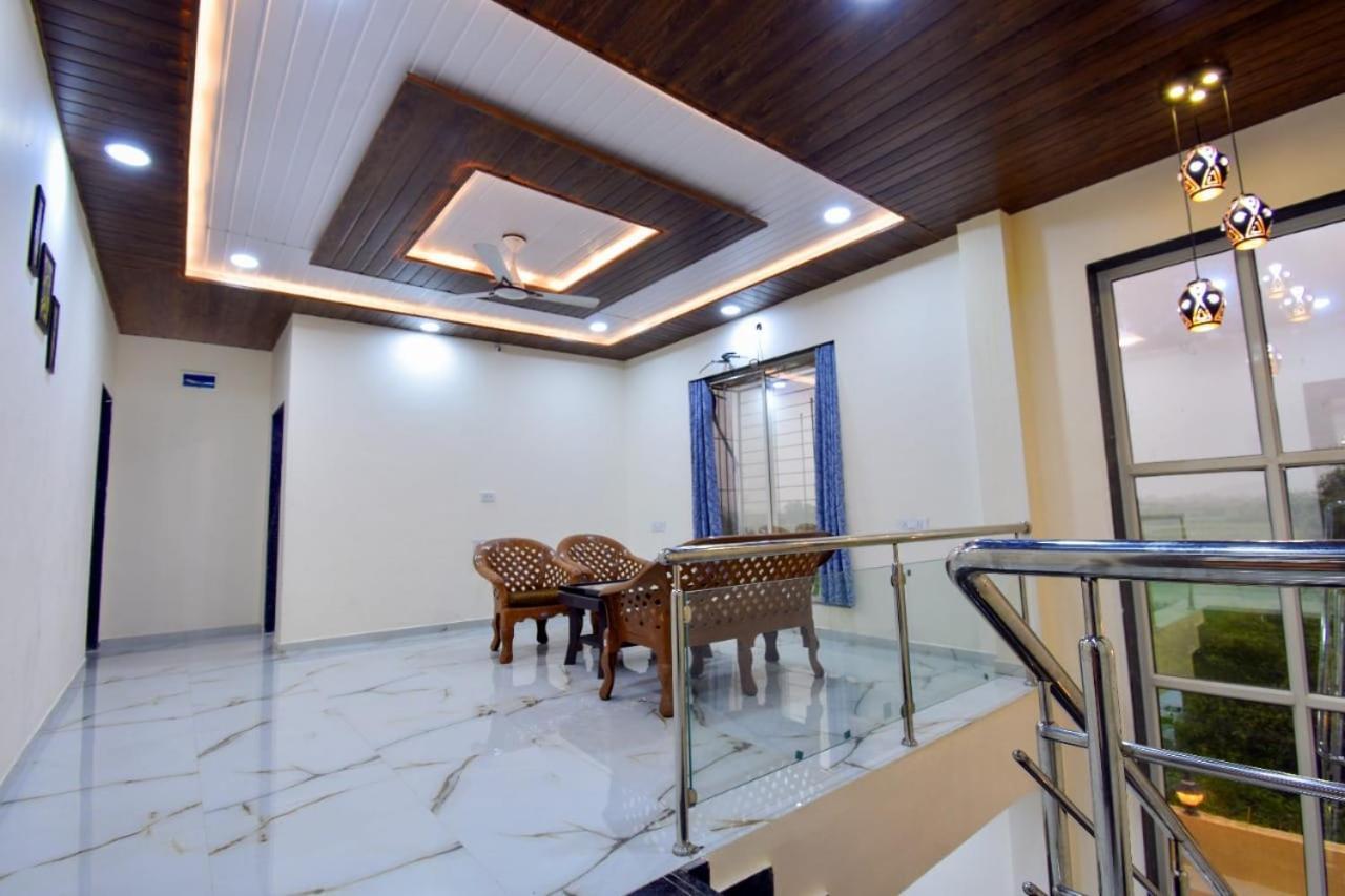 Beauty And The Beast 4Bhk Villa Lonavala Buitenkant foto